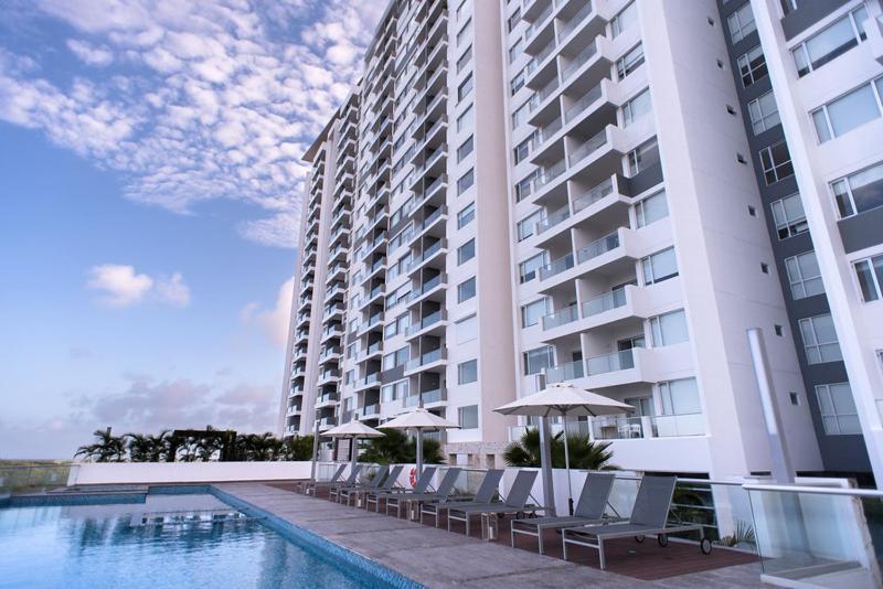 Malecon Rentals Cancun Luaran gambar